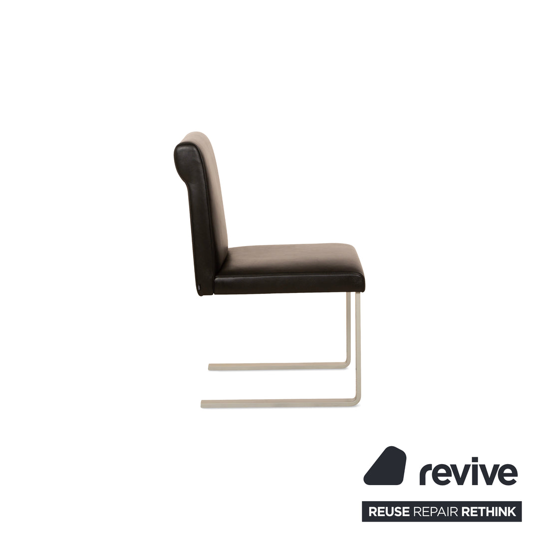 Lot de 6 chaises Cor Quant en cuir noir
