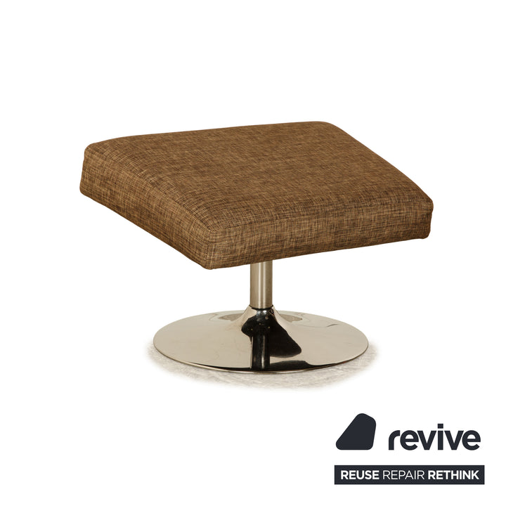 Fauteuil en tissu BoConcept avec tabouret marron taupe