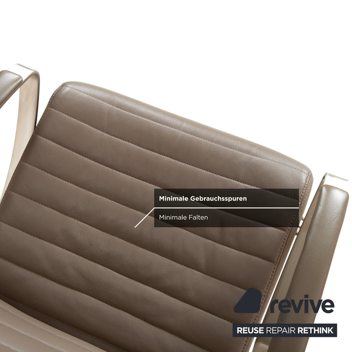 BoConcept Wing Sessel Leder Olivgrün Beige Grau Taupe manuelle Funktion