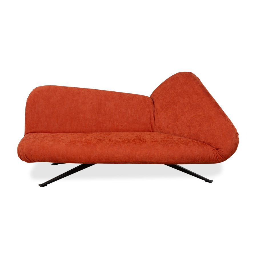 Bonaldo Papillon Schlafsofa Zweisitzer Stoff Orange manuelle Funktion Schlaffunktion