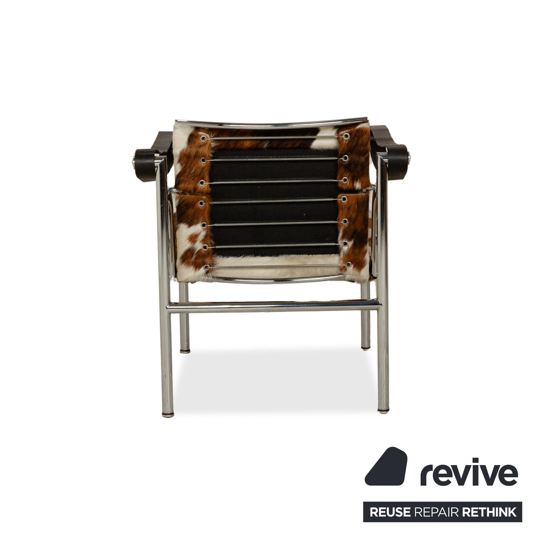 Fauteuil Cassina Le Corbusier LC 1 en fourrure de vache marron Bauhaus