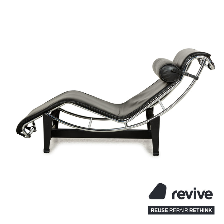 Cassina Le Corbusier LC 4 Leather Lounger Black Relaxation Function Bauhaus