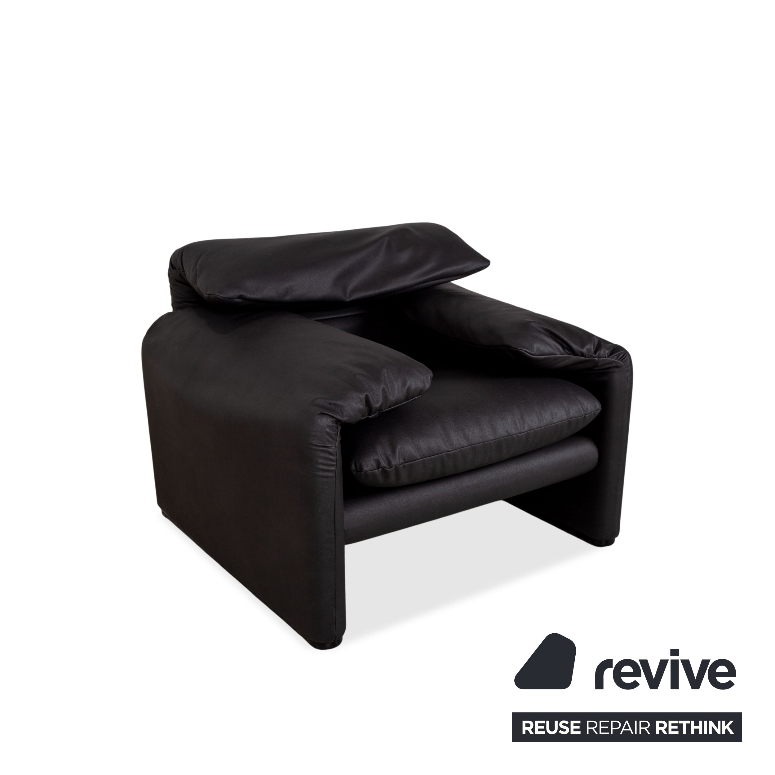 Cassina Maralunga Sessel + Hocker veganes Leder GAVIN 117 Anthrazit manuelle Funktion