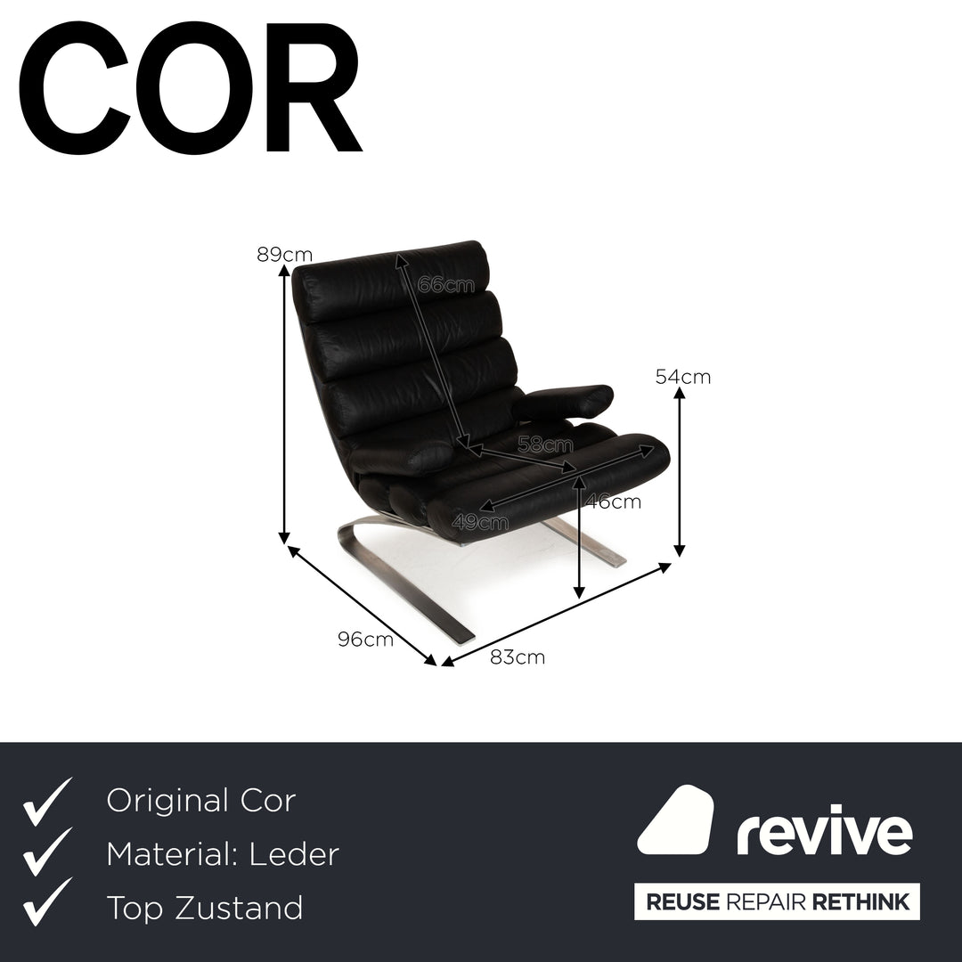 Fauteuil en cuir Cor Sinus noir avec tabouret