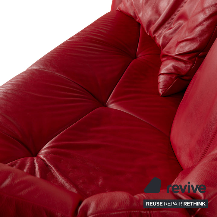 Canapé trois places en cuir rouge De Sede DS-102