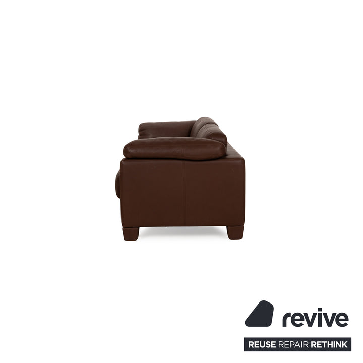 Canapé trois places en cuir marron De Sede DS 17