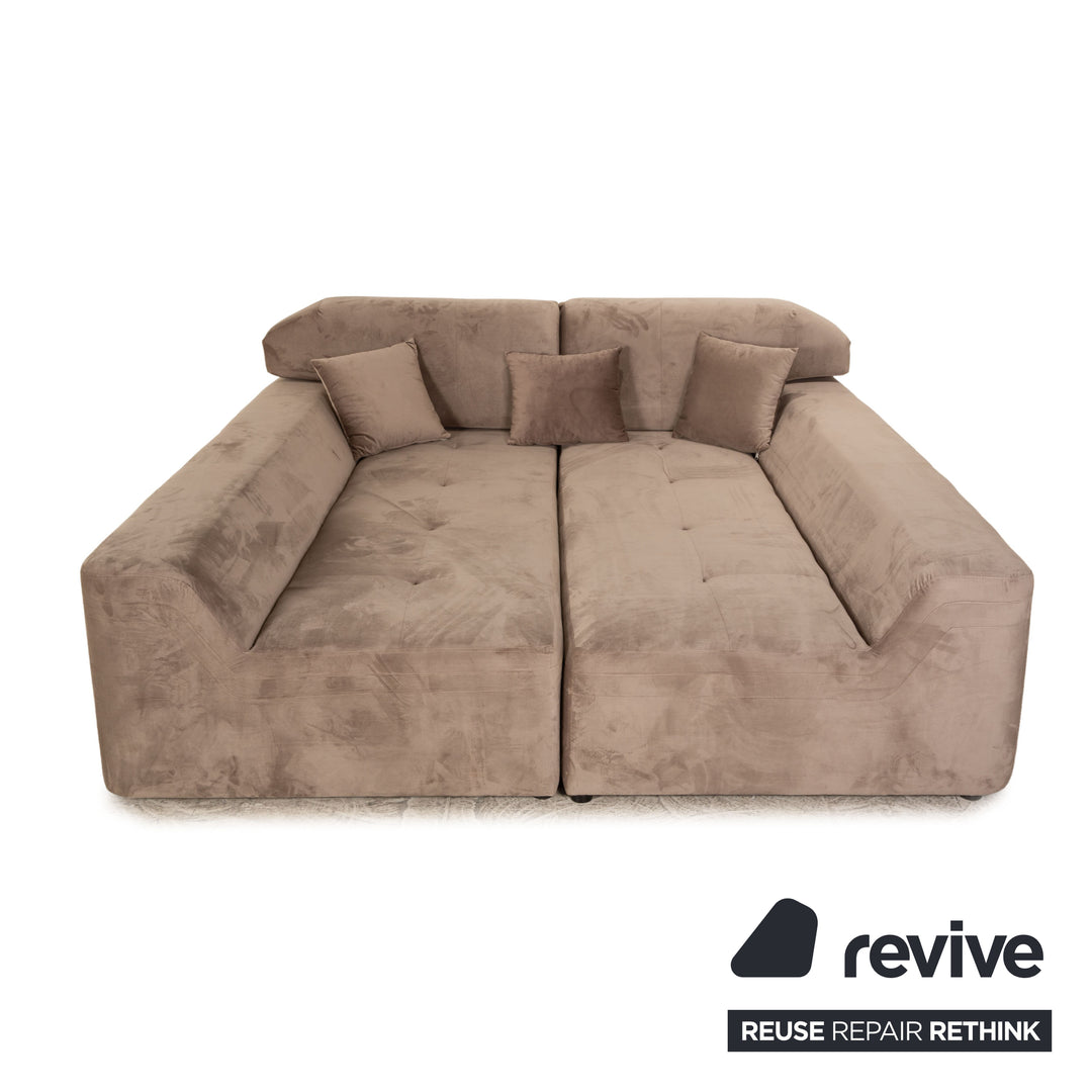 IconX STUDIOS Elysium Samt Stoff Sofa Beige Schlafsofa