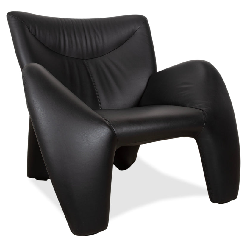 Leolux Echnaton Leather Armchair Black
