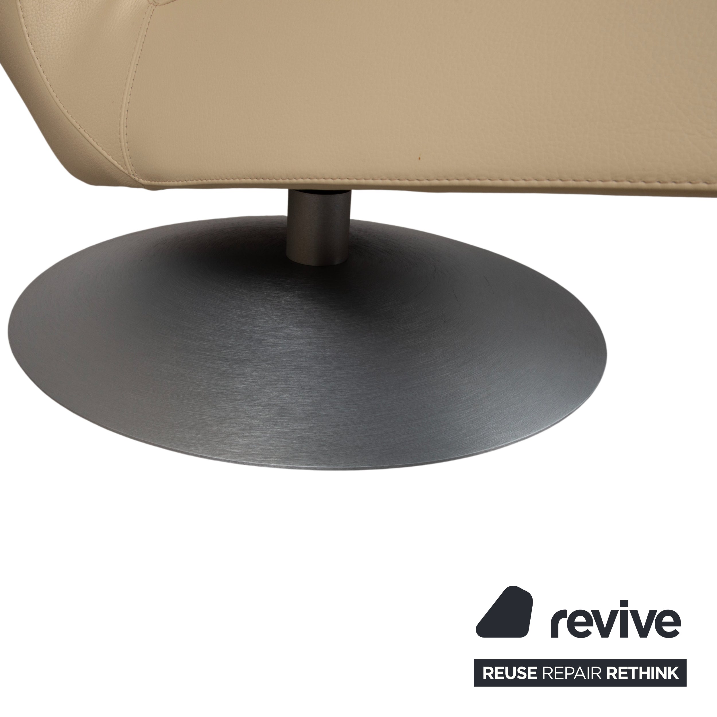 Leolux Parabolica Leather Armchair Cream Manual Function