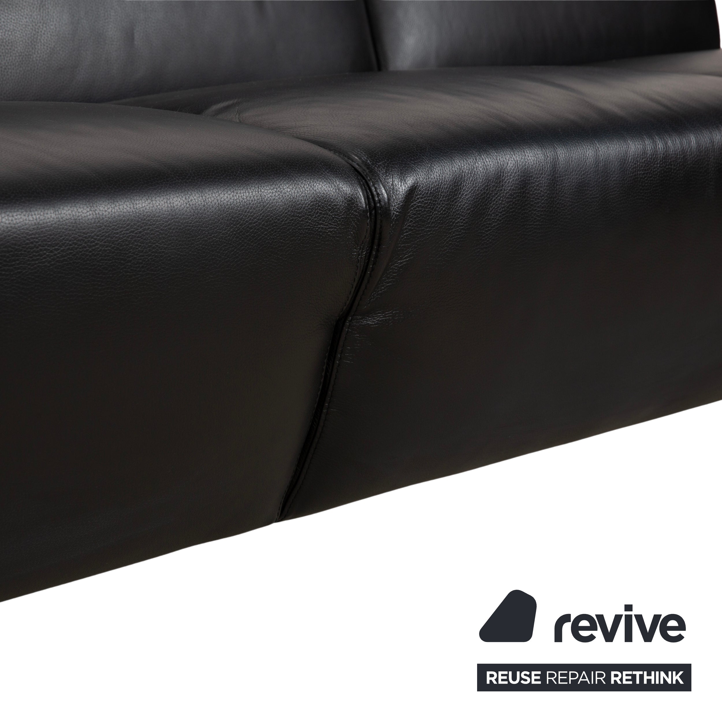 Leolux Scylla Leather Three-Seater Black Sofa Couch
