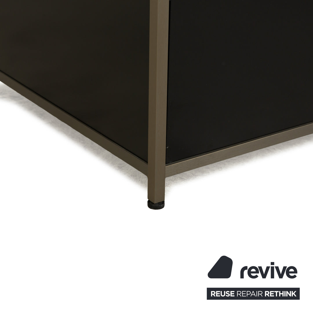 Buffet Ligne Roset Dita en bois et tiroirs en métal anthracite