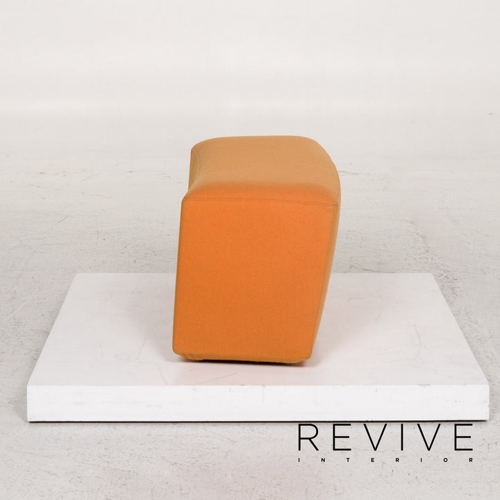 ligne roset Stoff Sessel inkl. Hocker Orange #13263