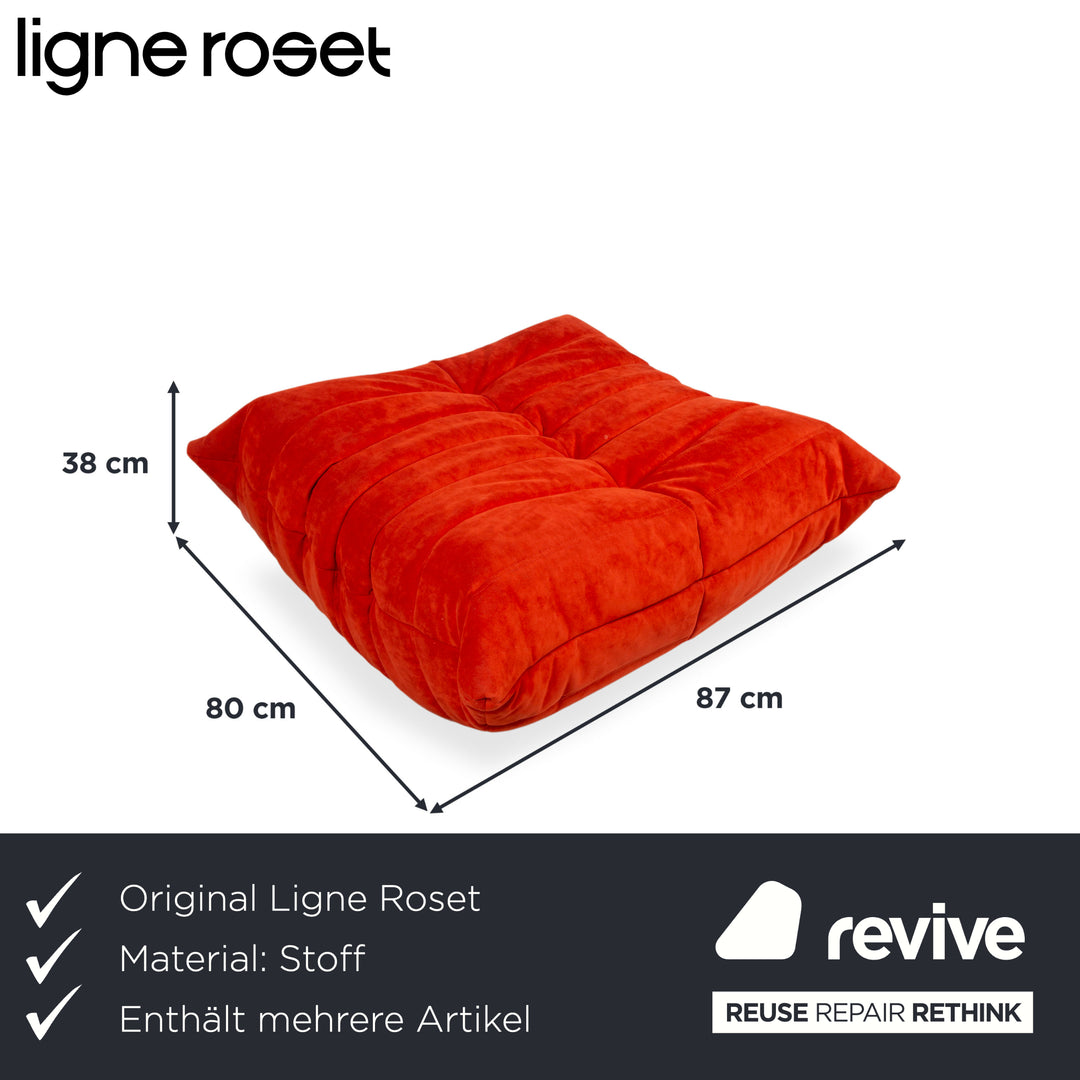 Ligne Roset Togo Garnitur Stoff Alcantara Dreisitzer Zweisitzer Hocker Rot Sofa Couch