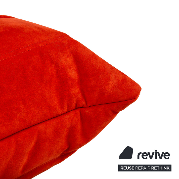 Ligne Roset Togo Stoff Alcantara Hocker Rot