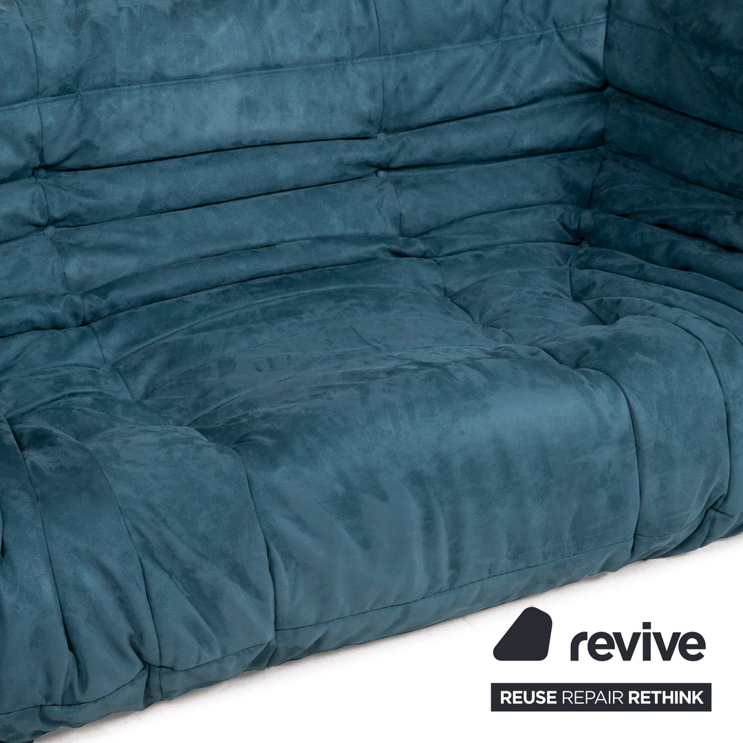 Ligne roset Canapé en tissu Togo bleu trois places pétrole