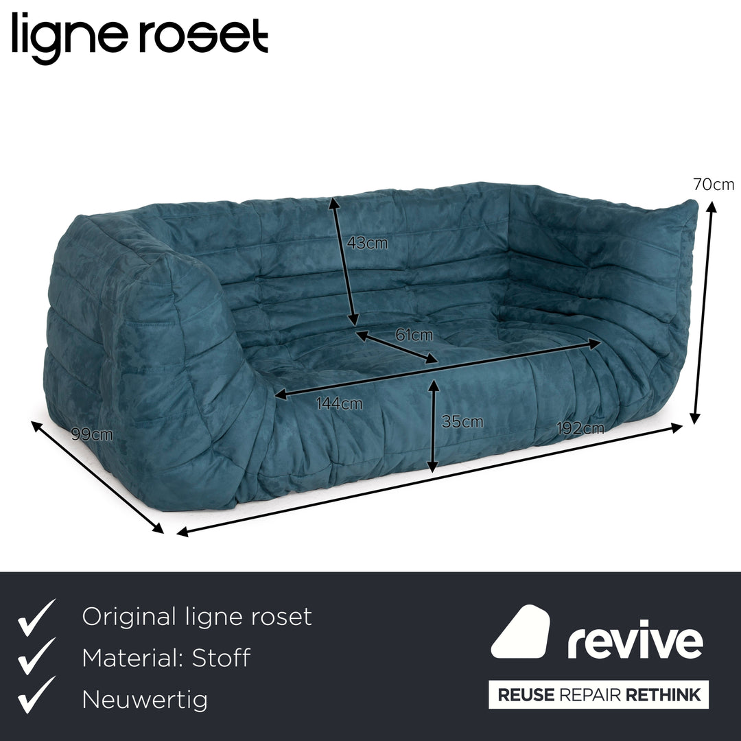 Ligne roset Canapé en tissu Togo bleu trois places pétrole