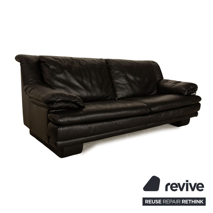 Canapé trois places en cuir noir Natuzzi