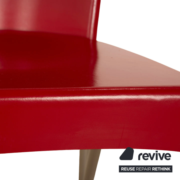 Chaise en cuir Ronald Schmitt rouge salle à manger