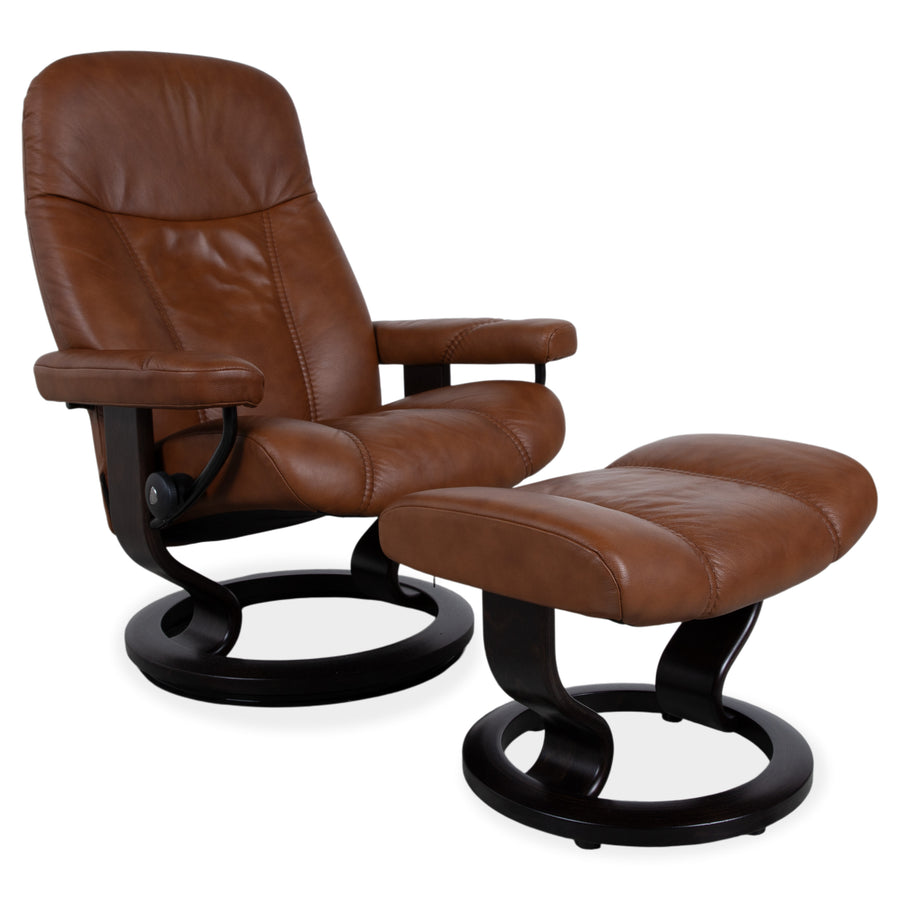 Fauteuil et repose-pieds Stressless Consul en cuir cognac, fonction relax
