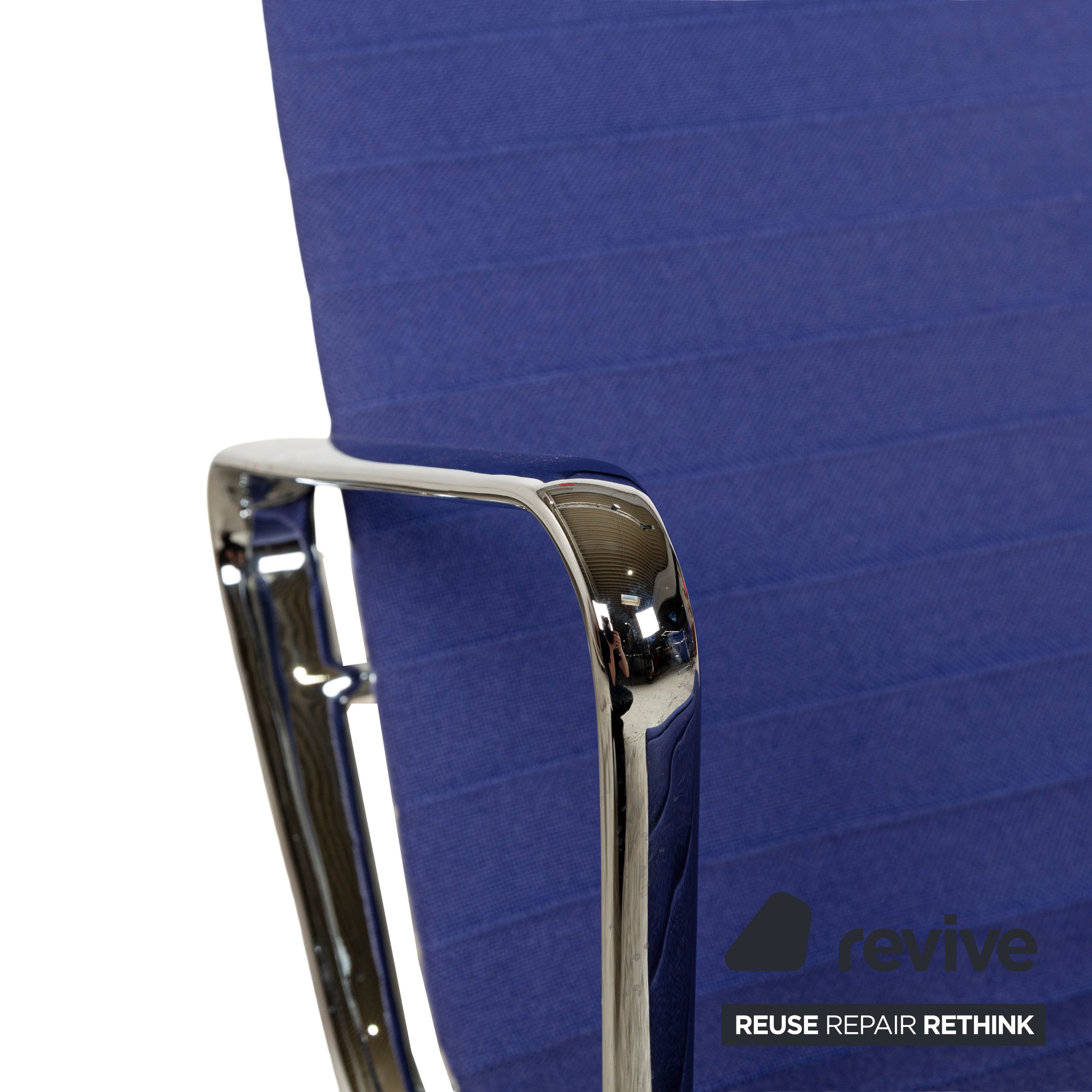 Vitra EA 124 Stoff Sessel Blau