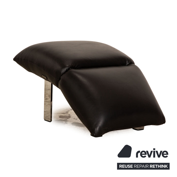 Fauteuil à bascule en cuir Bretz Highland B132 noir avec tabouret