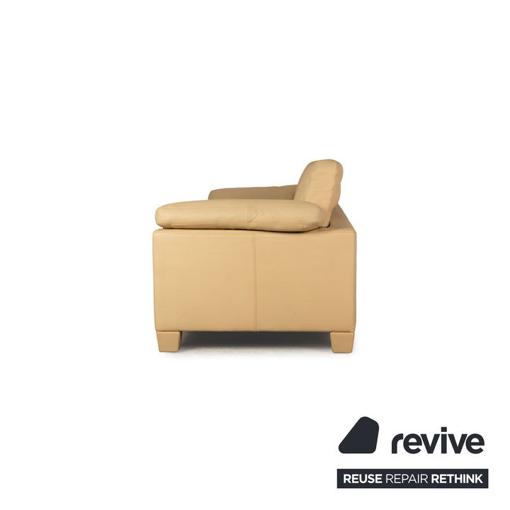 de Sede DS 17 leather three-seater beige sofa couch