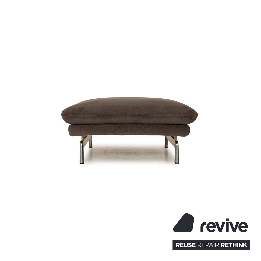 yup! Studio 8153 Fabric Stool Gray (Stone)