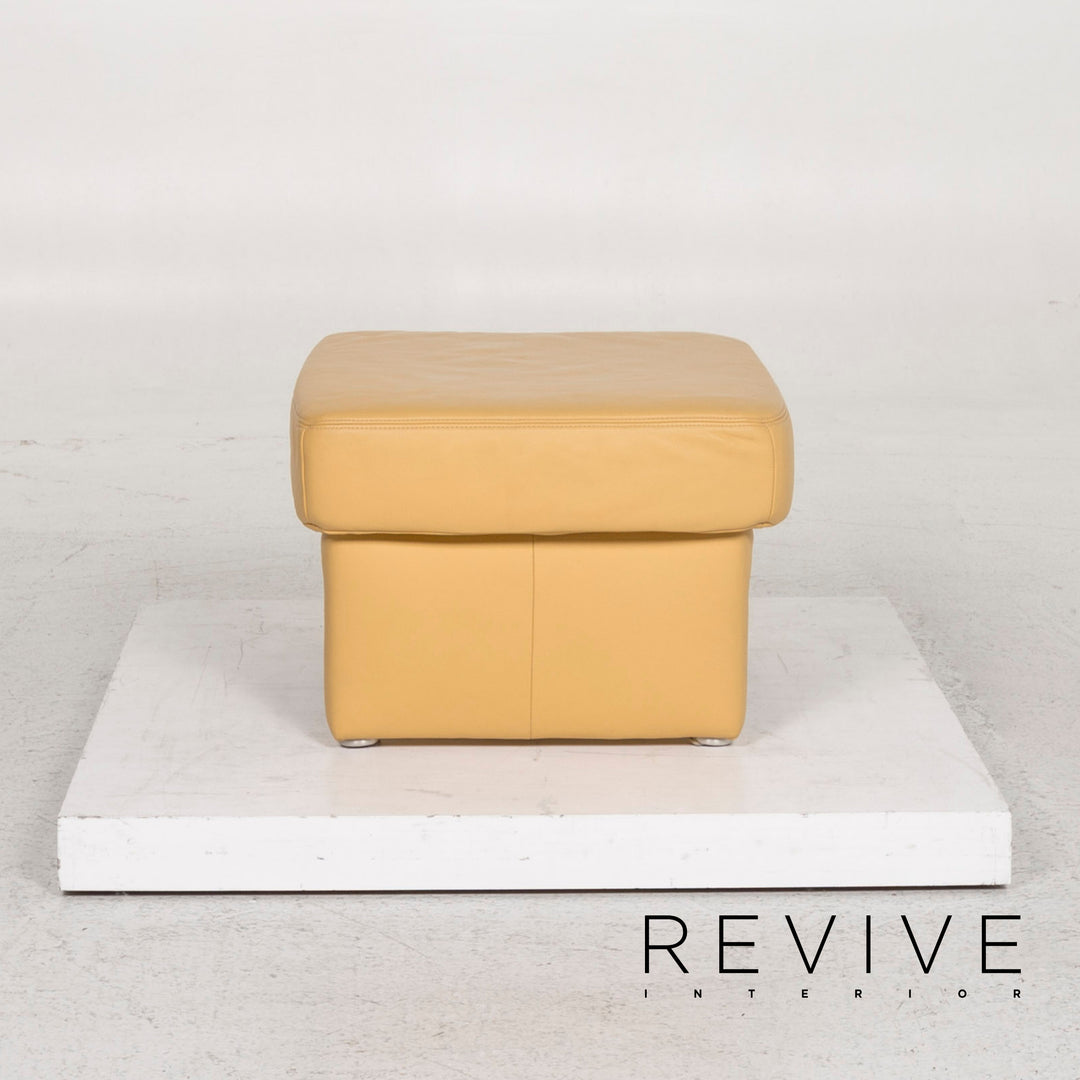 Ensemble de fauteuils en cuir Koinor jaune 2x fauteuils 1x tabouret #13049