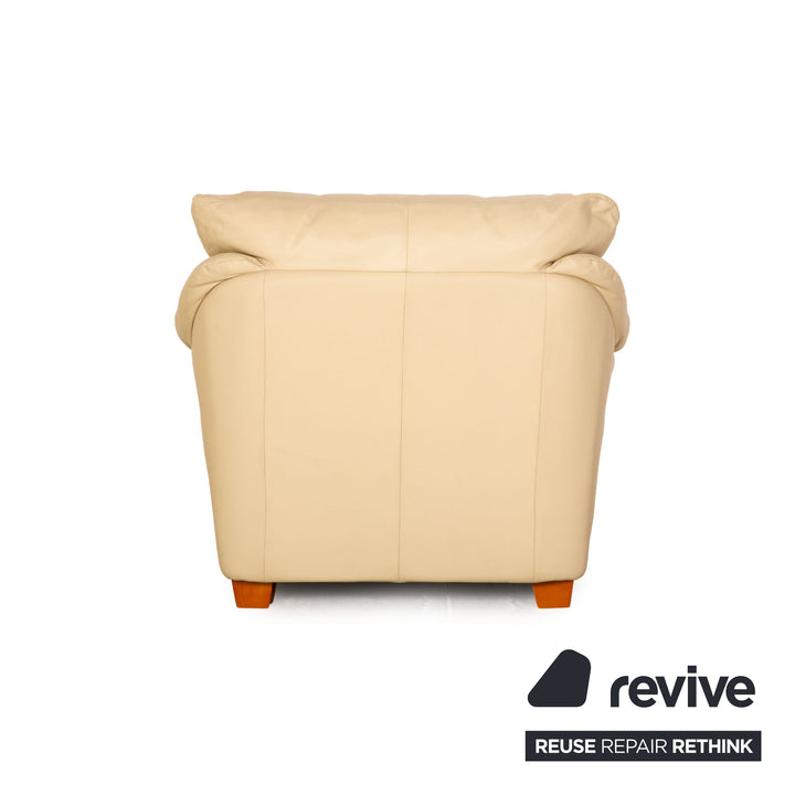 Échantillon de fauteuil en cuir crème