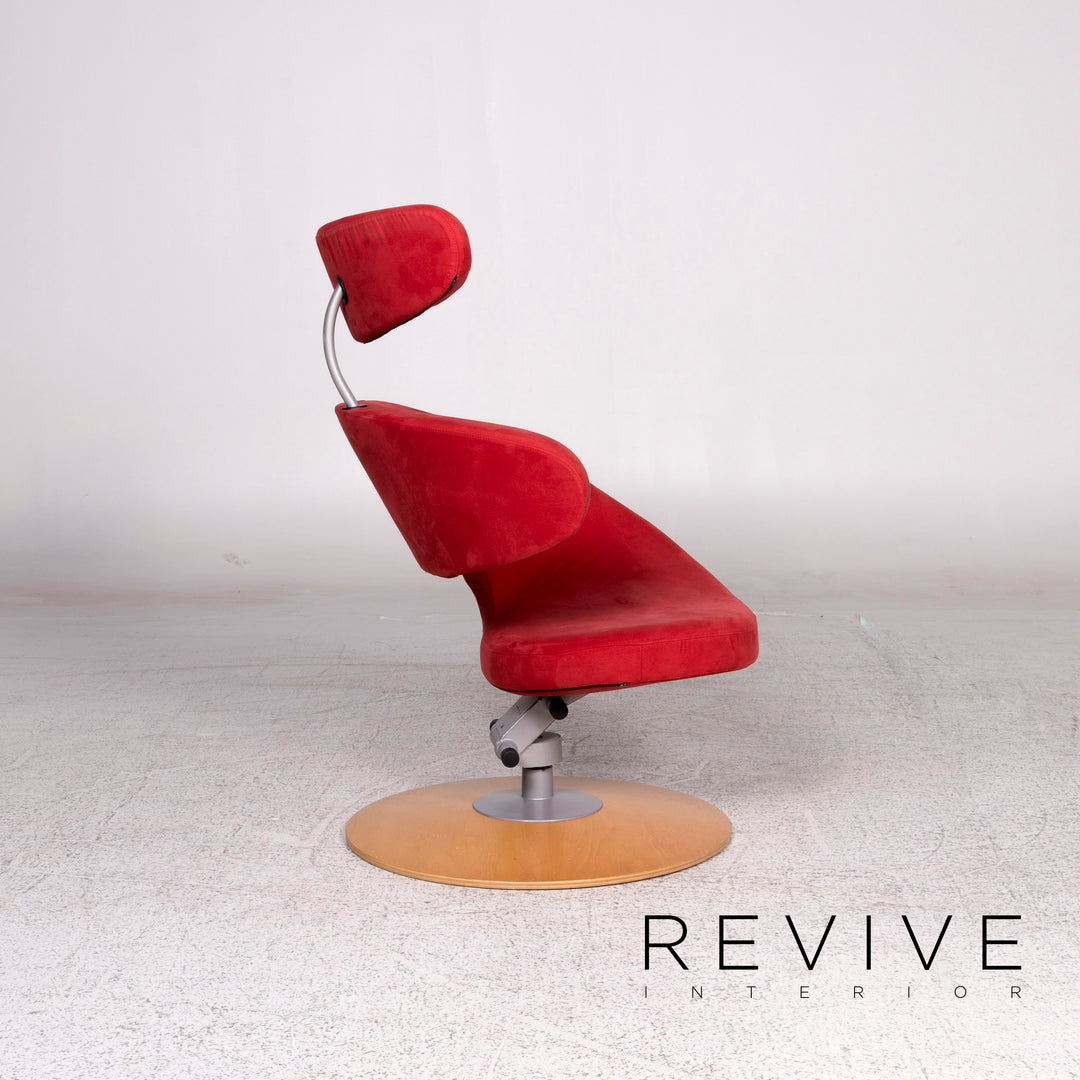 Fauteuil en microfibre Varier Peel rouge avec tabouret fonction relax Olav Eldøy #10170