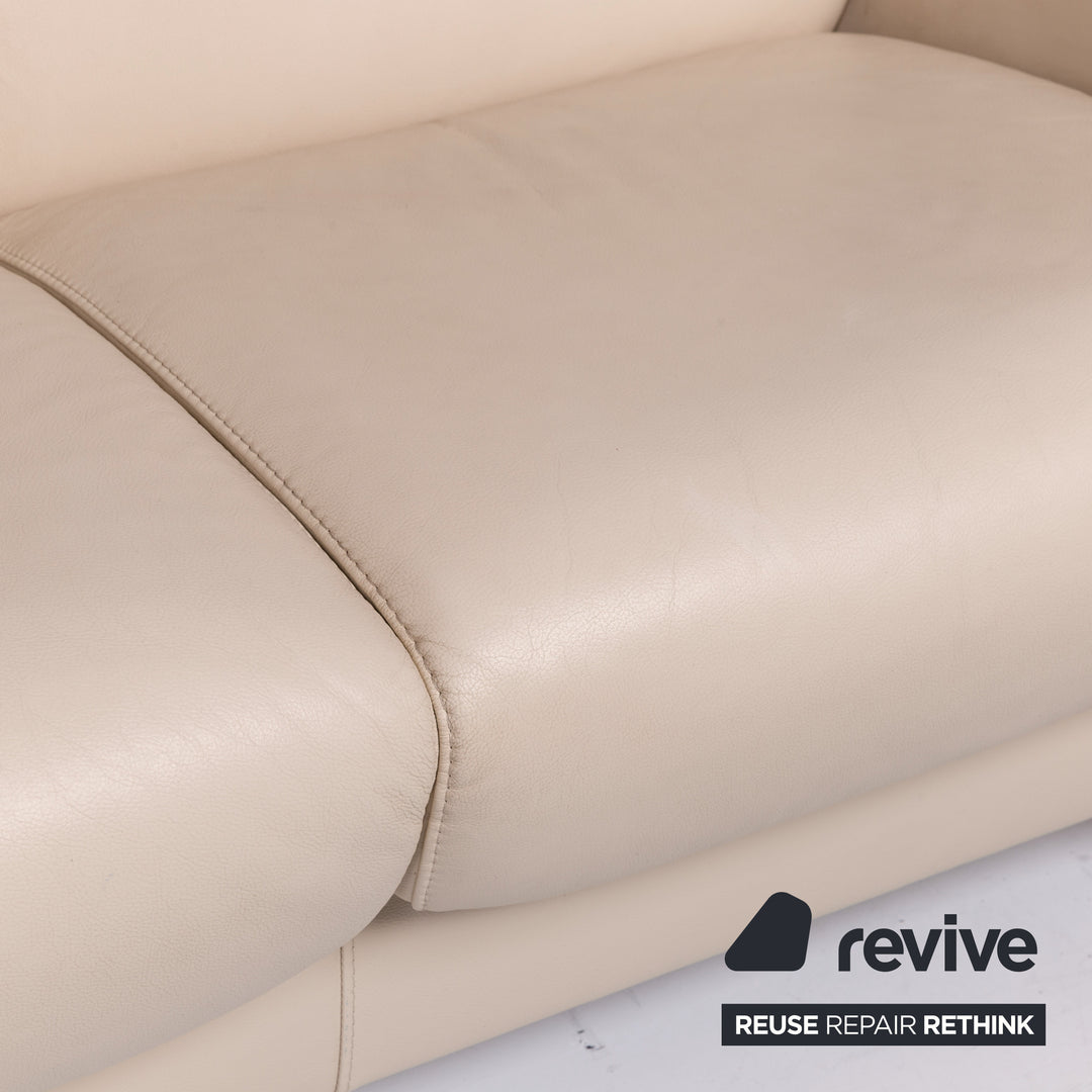 Canapé en cuir Stressless Arion crème trois places avec fonction relaxation