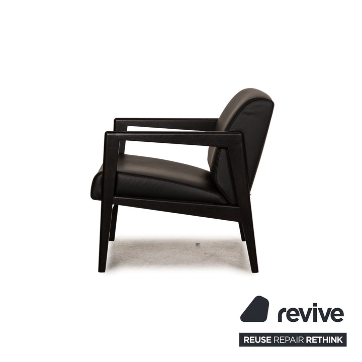Thonet 860 F leather armchair anthracite