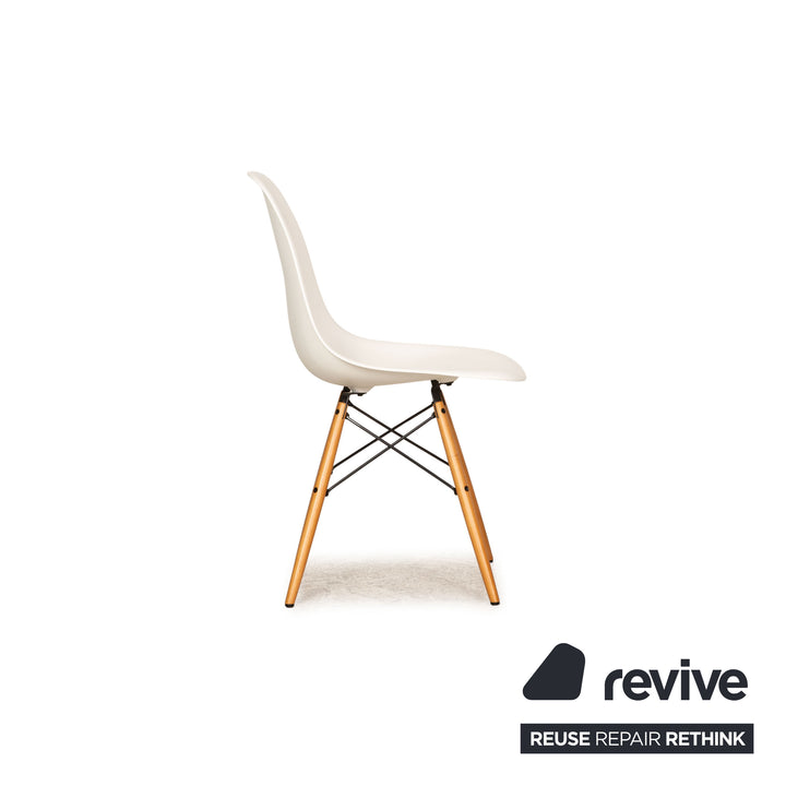 Vitra DSR Eames Plastic Side Chair Holz Stuhl Garnitur Weiß
