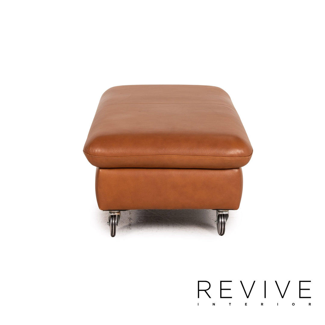 Willi Schillig Loop brown leather stool